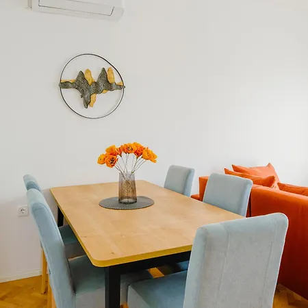 In Azur 4* Novi Vinodolski