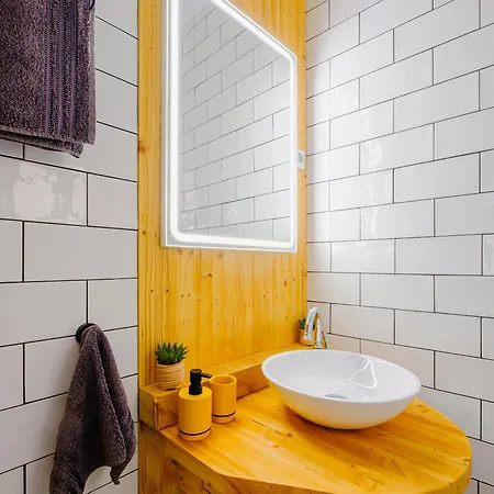 In Azur Πανσιόν