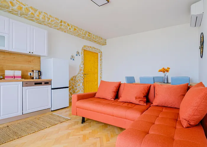 ゲストハウス In Azur 4*